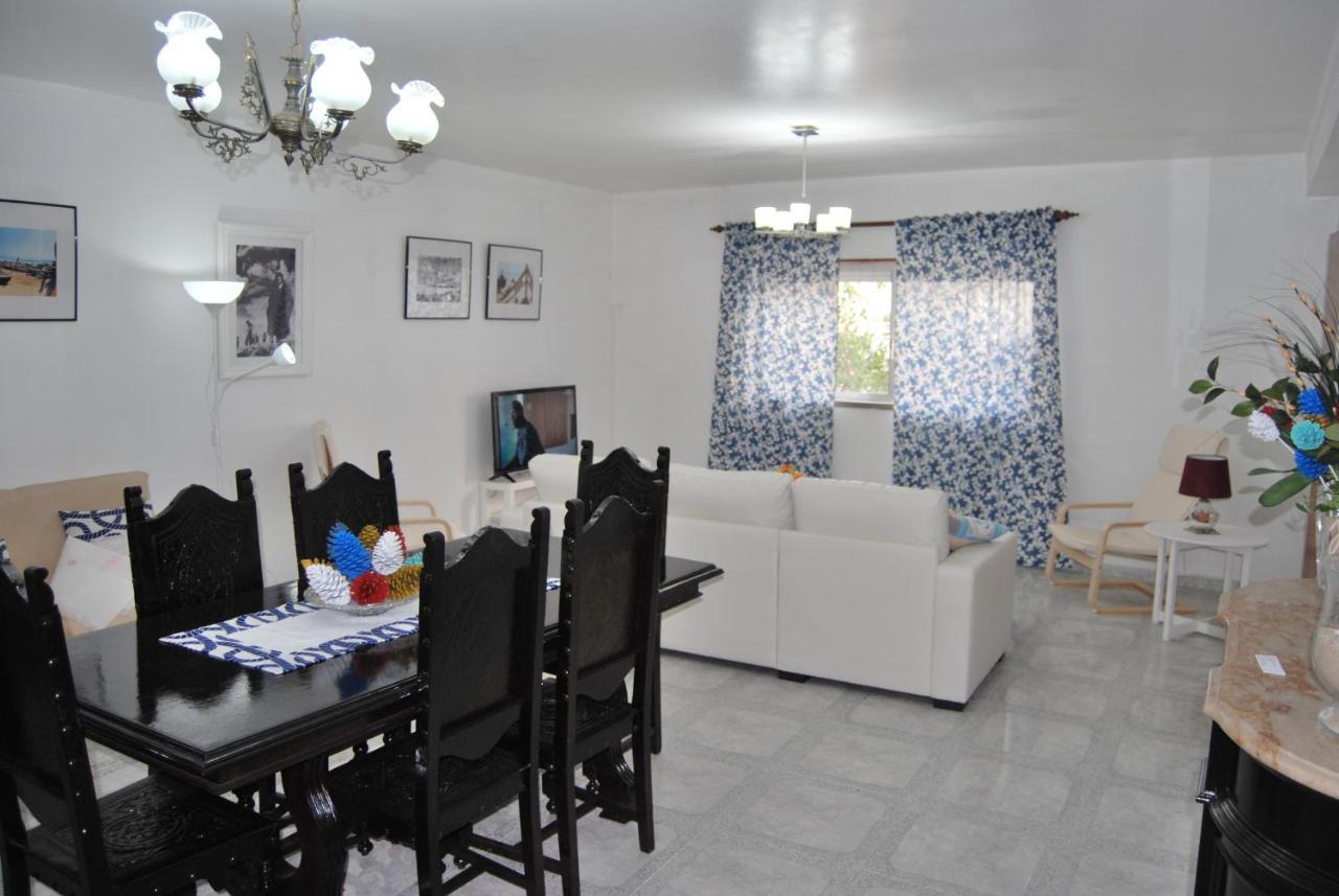 Apartamentos Mota Nazare Bagian luar foto