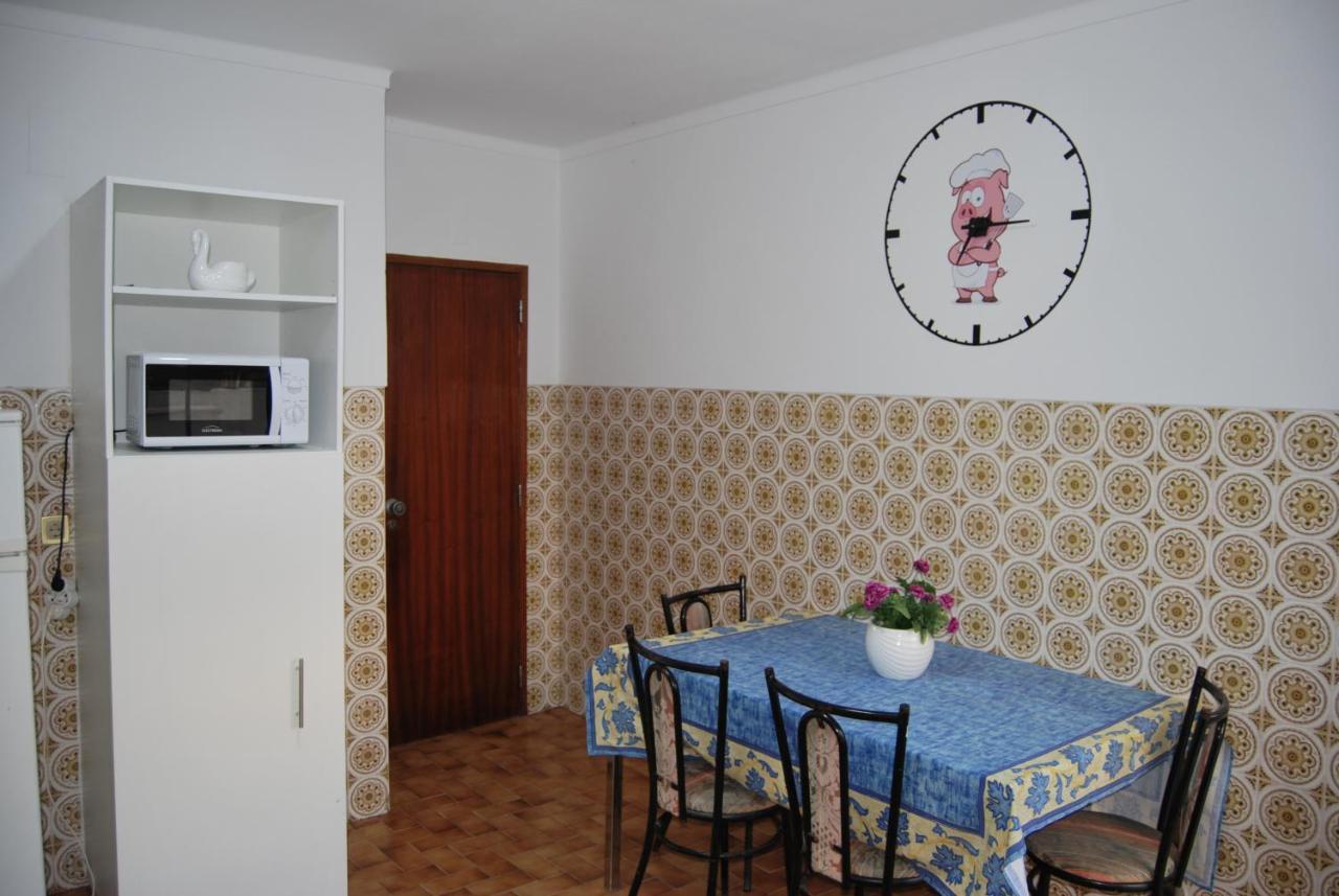 Apartamentos Mota Nazare Bagian luar foto